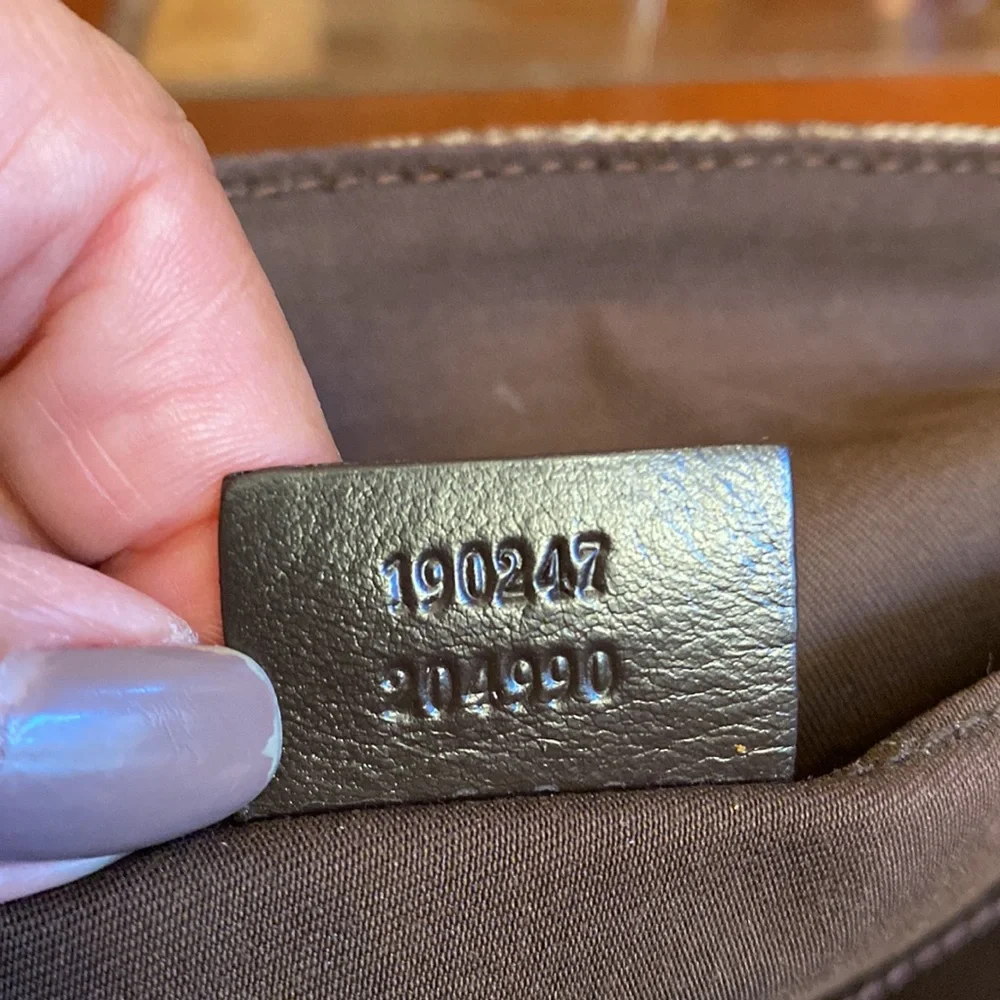 Gucci bag - Picture 8 of 16